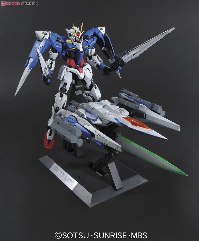 PG 1/60 00-RAISER - Model Kit Articulado - Bandai