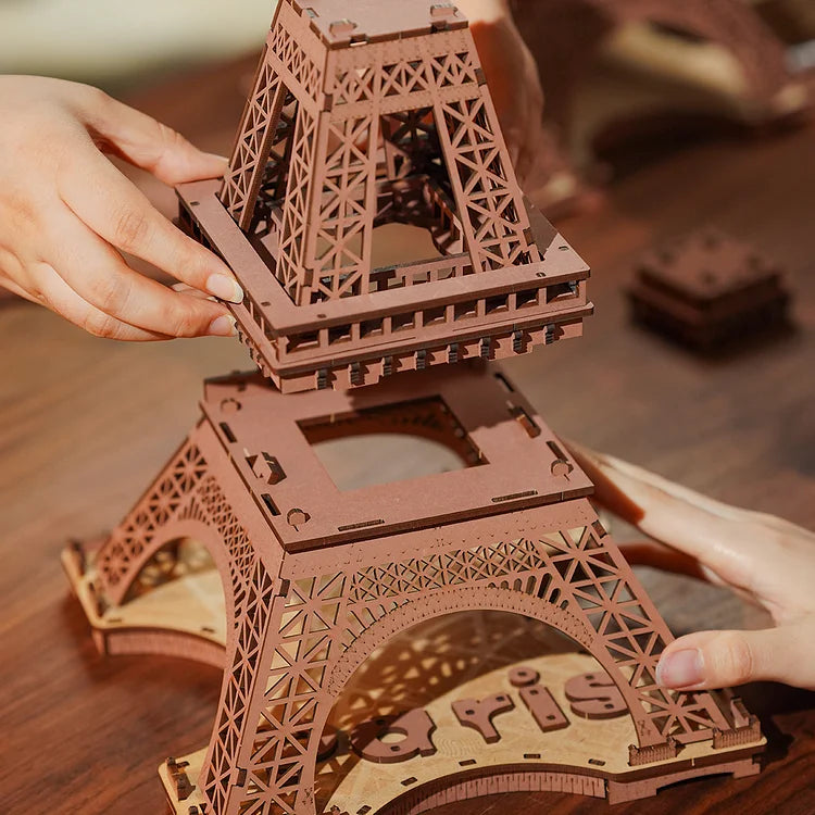 Eiffel LED - Rompecabezas 3D - Maqueta de Madera Rolife