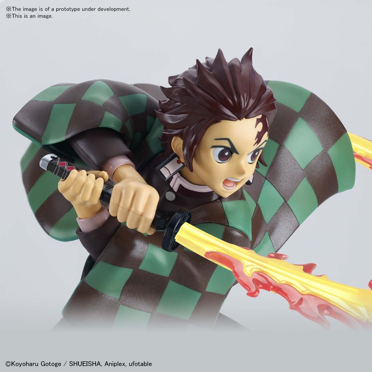 DEMON SLAYER KAMADO TANJIRO HINOKAMI KAGURA - Model Kit Articulado - Bandai