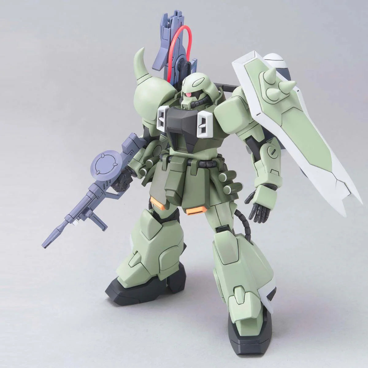 HG GUNNER ZAKU WARRIOR - Model Kit Articulado - Bandai