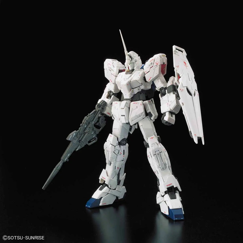 RG 1/144 Unicorn Gundam - Model Kit Articulado - Bandai