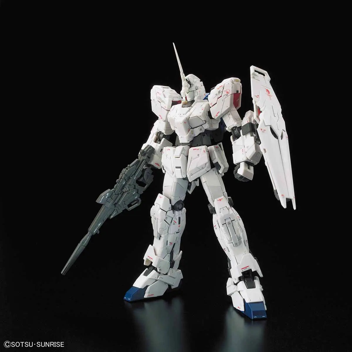 RG 1/144 Unicorn Gundam - Model Kit Articulado - Bandai