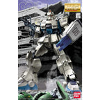MG 1/100 RX-79G GUNDAM Ez8 - Model Kit Articulado - Bandai