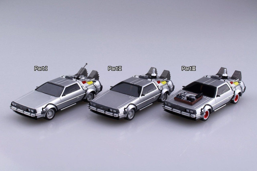 BACK TO THE FUTURE PART II DELOREAN PULL-BACK (1/43) - Model Kit - Aoshima