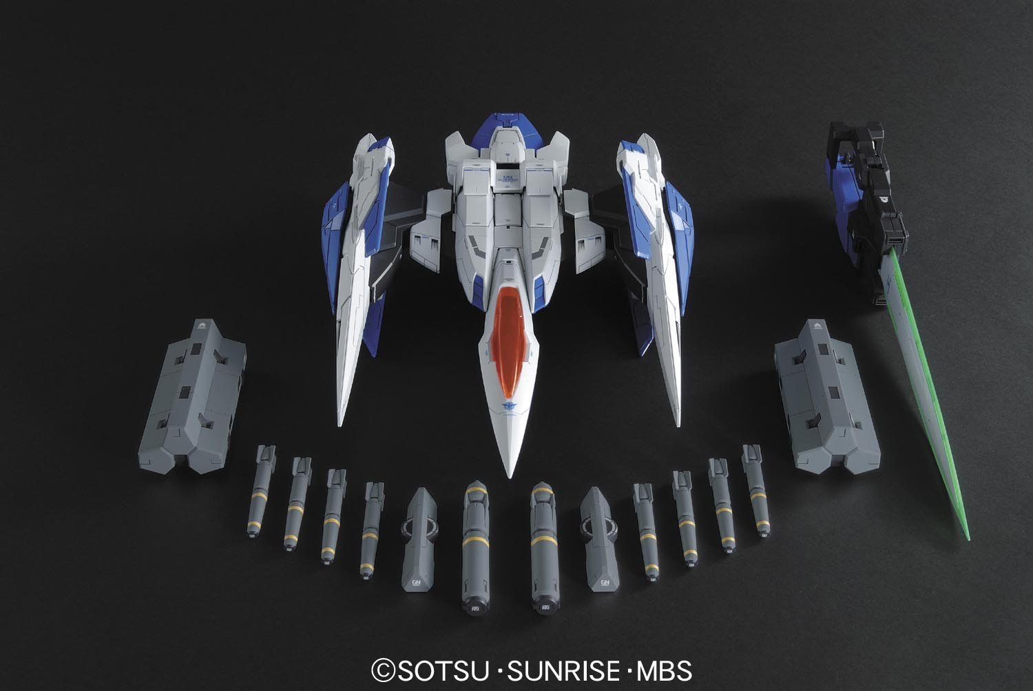 PG 1/60 00-RAISER - Model Kit Articulado - Bandai