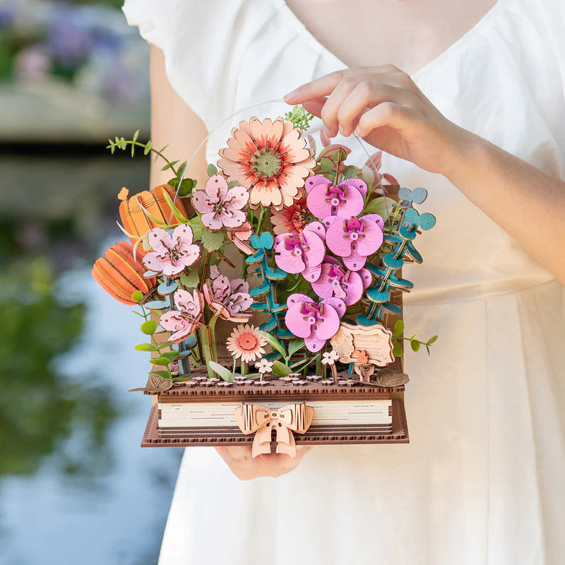 Wooden Blooming Book - Maqueta de Madera Robotime