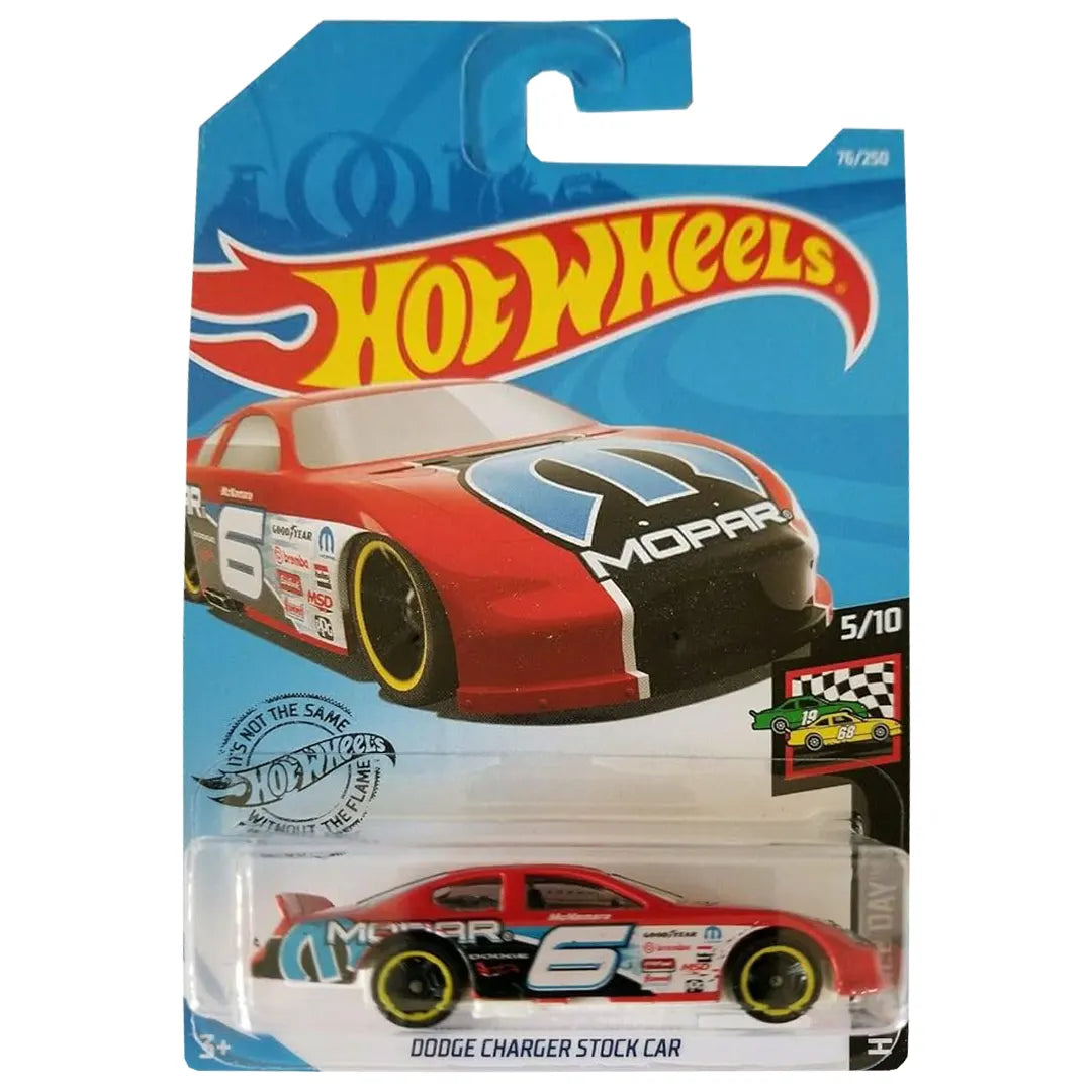 Dodge Charger Stock Car - Race Day 5/10 - Hot Wheels