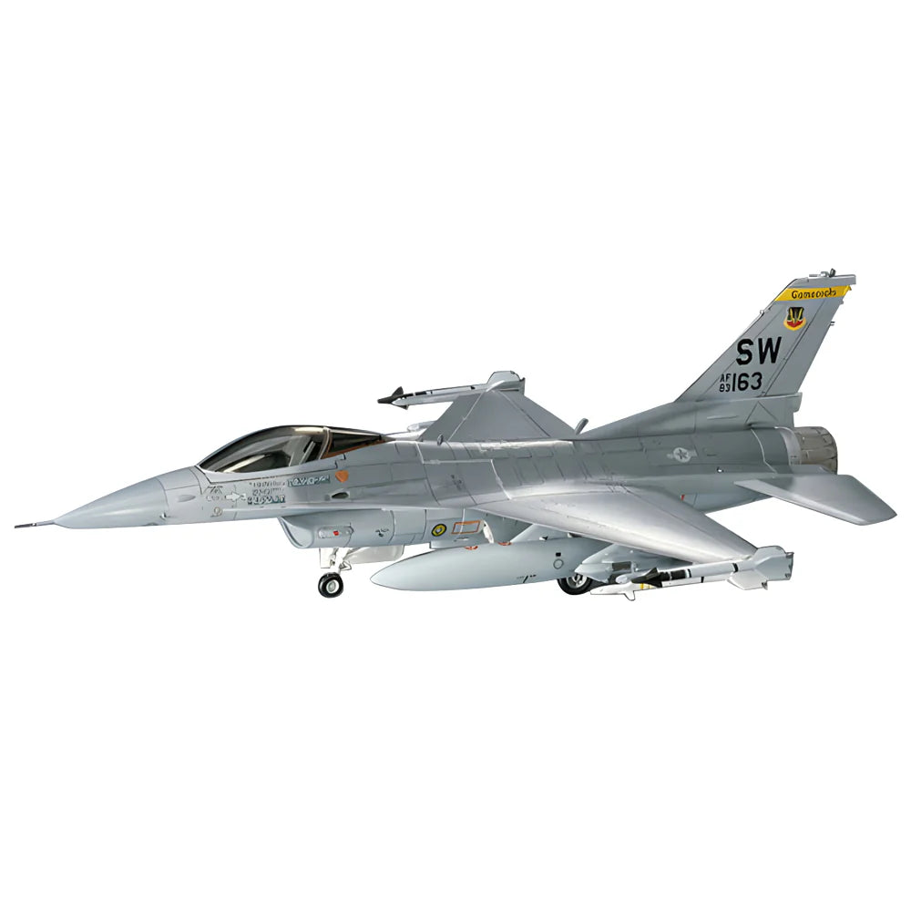 F-16C FIGHTING FALCON - Model Kit - HASEGAWA