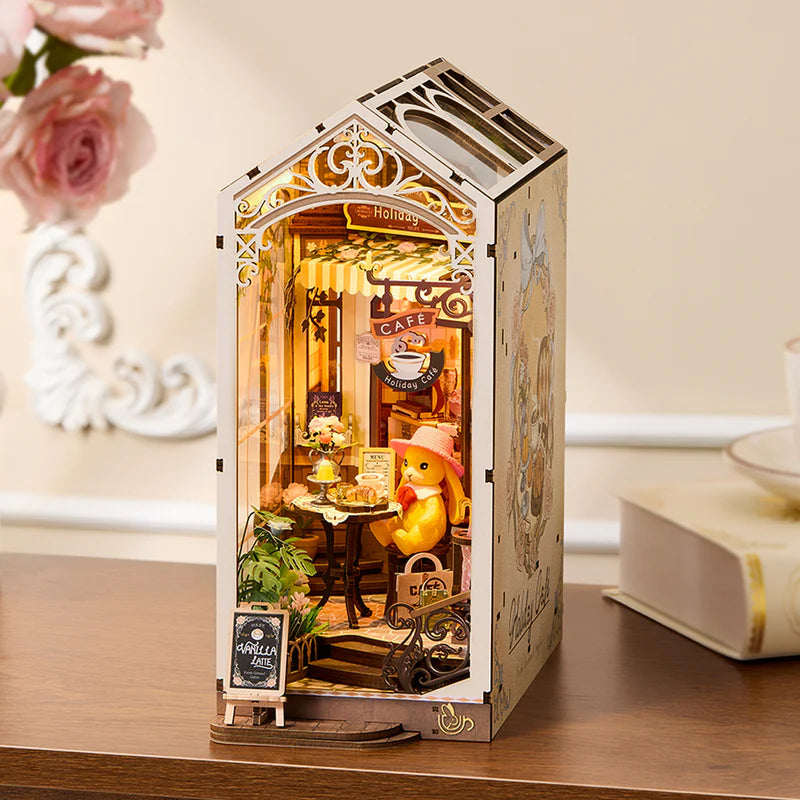 Holiday Café - Sujeta Libros - Maqueta Rolife