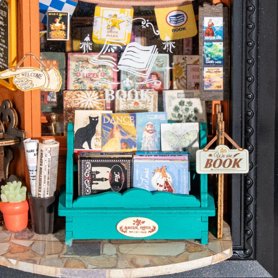 Old Times Bookstore - Rolife - Maqueta Miniatura