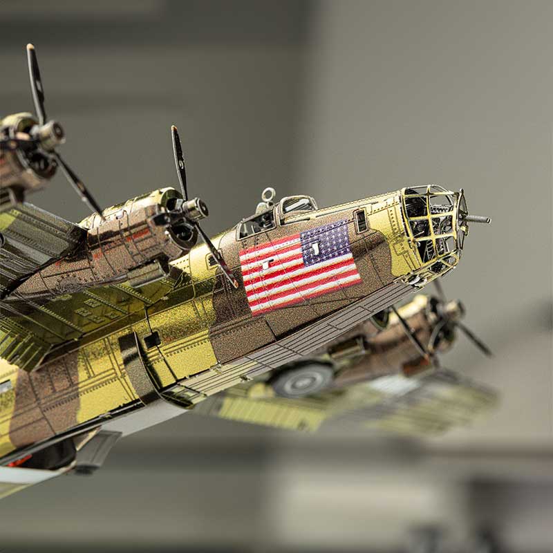 Avión Bombardero B-24 Liberator - Maqueta 3D - Metal Earth