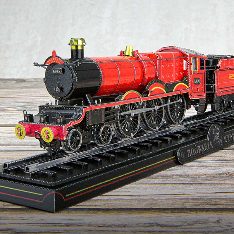 Hogwarts Express con Riel - Harry Potter - MetalEarth