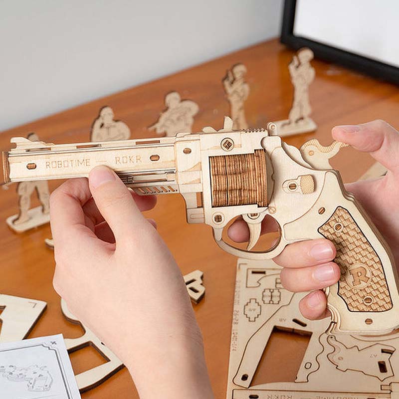Revolver Corsac M60 - Maqueta 3D en Madera 3D - ROKR