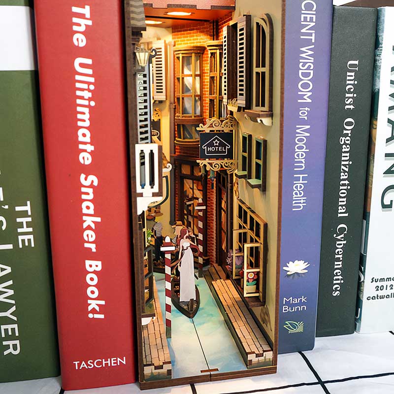 Viaje en Venecia - Separador de Libros - Maqueta Tonecheer