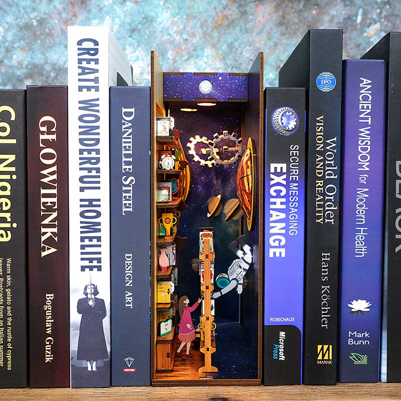 Interstellar  - Separador de Libros - Maqueta Tonecheer