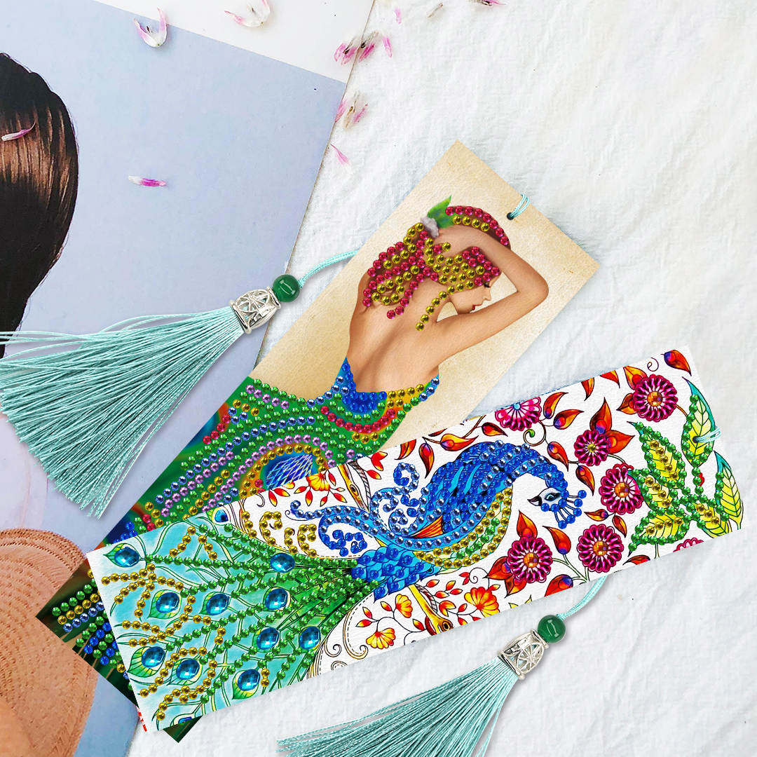 Pack 2 Marcadores de Libro - Mujer y Pavo Real - Pinturas de Diamantes