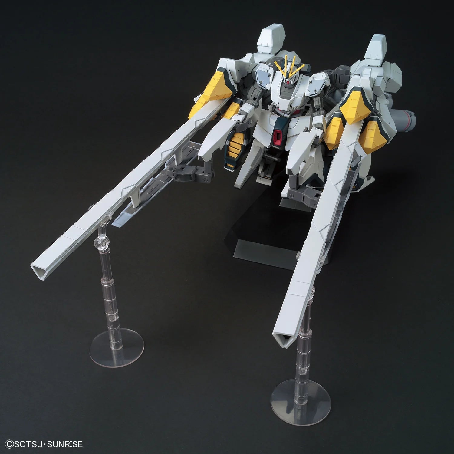 HGUC 1/144 NARRATIVE GUNDAM A-PACKS - Model Kit Articulado - Bandai