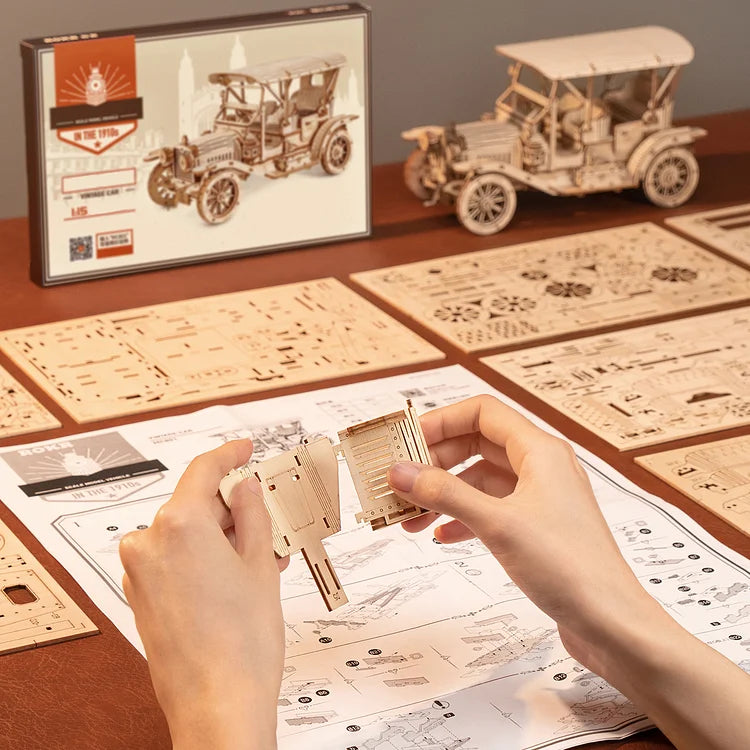 Vintage Car - Maqueta de Madera Rolife