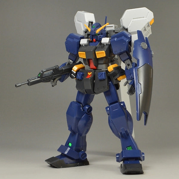 1/144 HGUC GUNDAM HAZEL TR-1 [HAZEL No.2] - Model Kit Articulado - Bandai