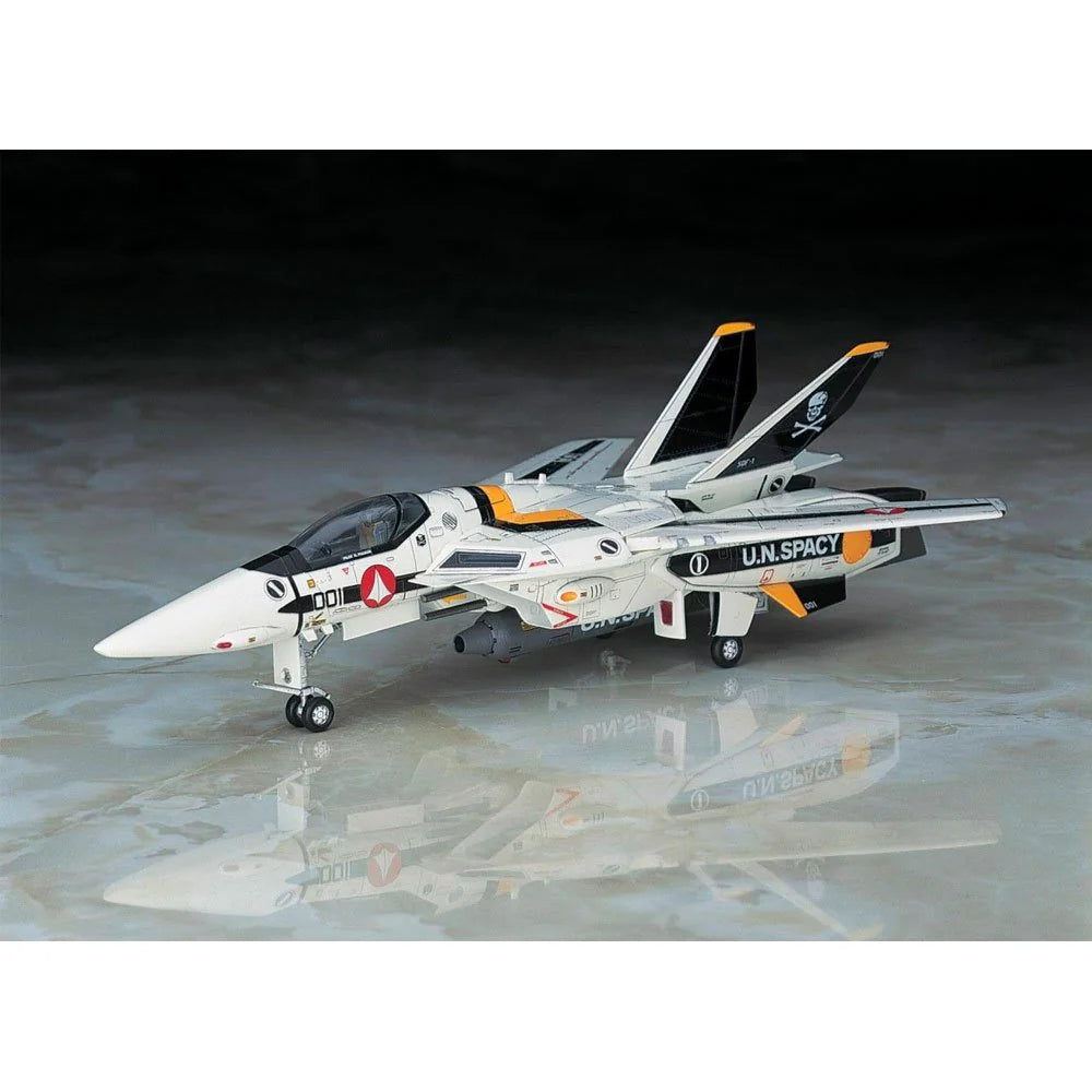 VF-1A/J/S Valkyrie MACROSS - Model Kit - HASEGAWA