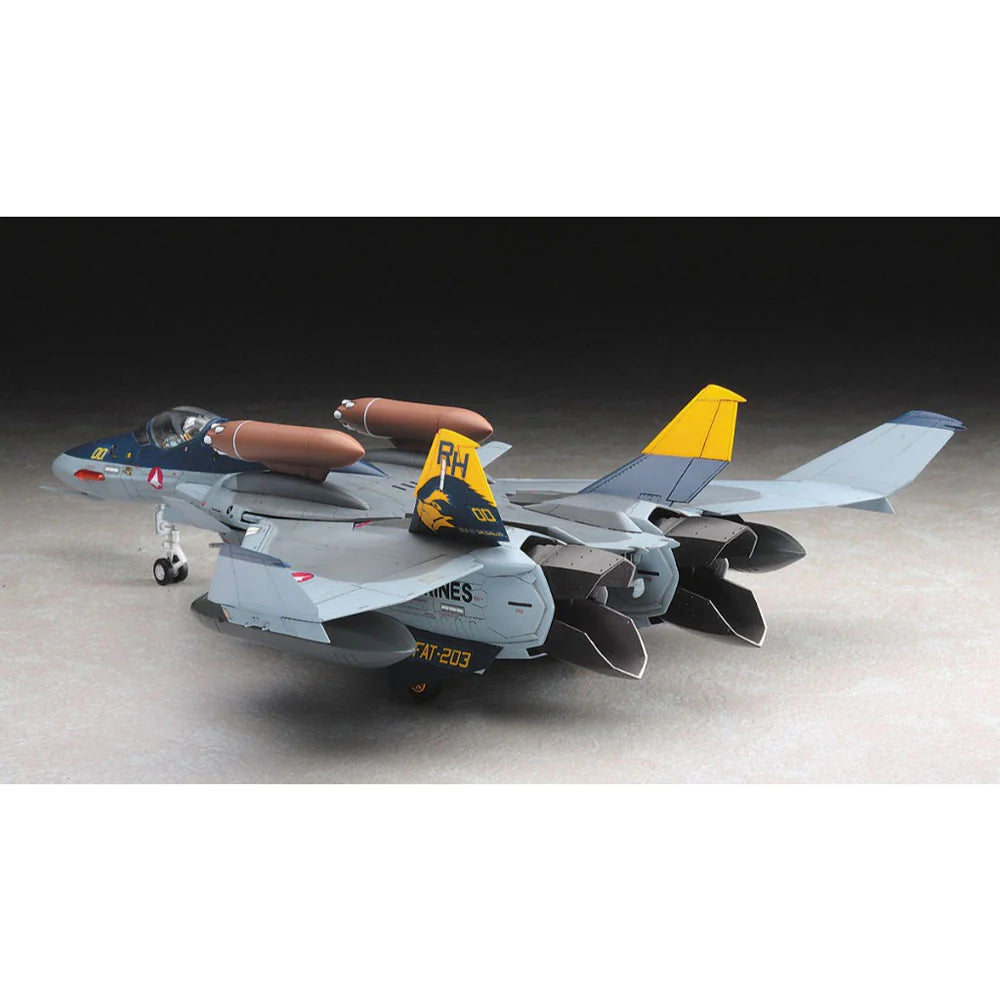 MACROSS VF-0C VMFAT-203 HAWKS - Macross Model Kit - HASEGAWA