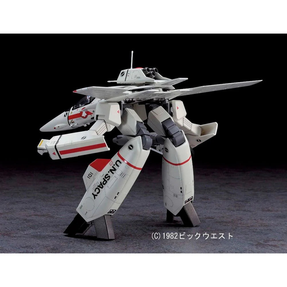 VF-1J/A Gerwalk Valkyrie MACROSS - Model Kit - HASEGAWA