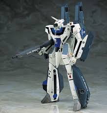 MACROSS VF-1A SUPER BATTROID VALKYRIE (1:72) - Macross Model Kit - HASEGAWA