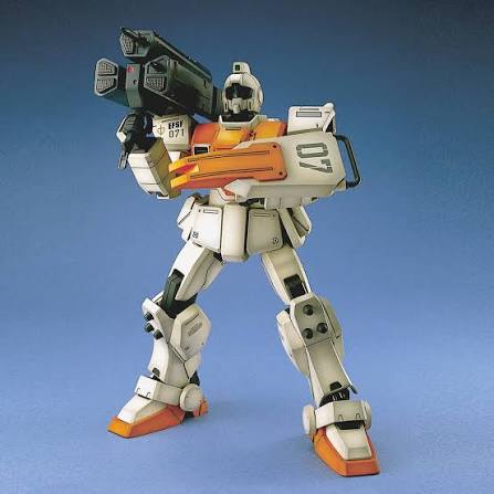 MG 1/100 RGM-79(G)GM - Model Kit Articulado - Bandai