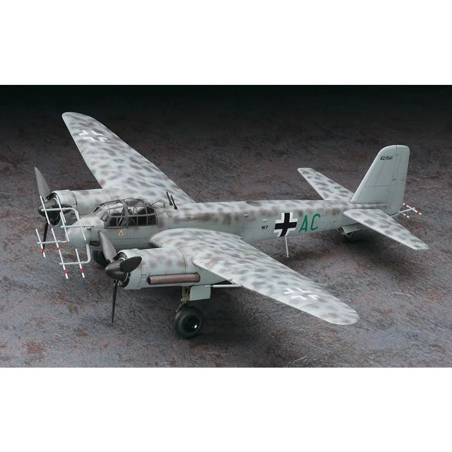 1/72 JUNKERS JU88G-6 "NACHT JAGER" - Model Kit - HASEGAWA