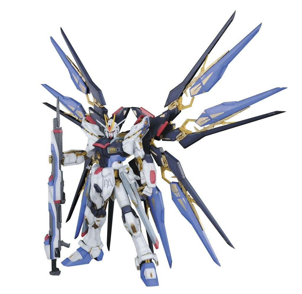 PG 1/60 STRIKE FREEDOM GUNDAM - Model Kit Articulado - Bandai