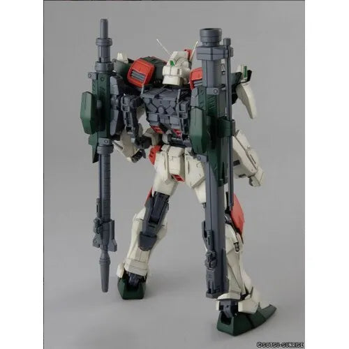 MG 1/100 BUSTER GUNDAM - Model Kit Articulado - Bandai