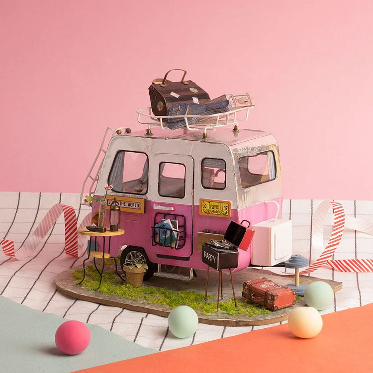 Happy Camper - Maqueta a Escala - Rolife