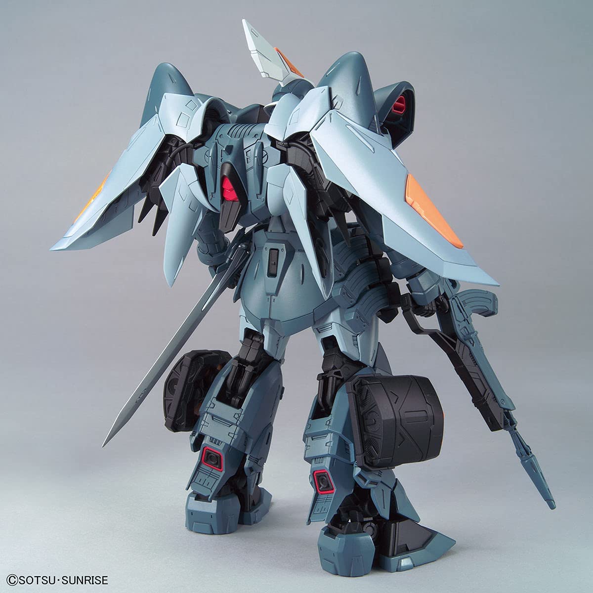 MG 1/100 MOBILE GINN - Model Kit Articulado - Bandai