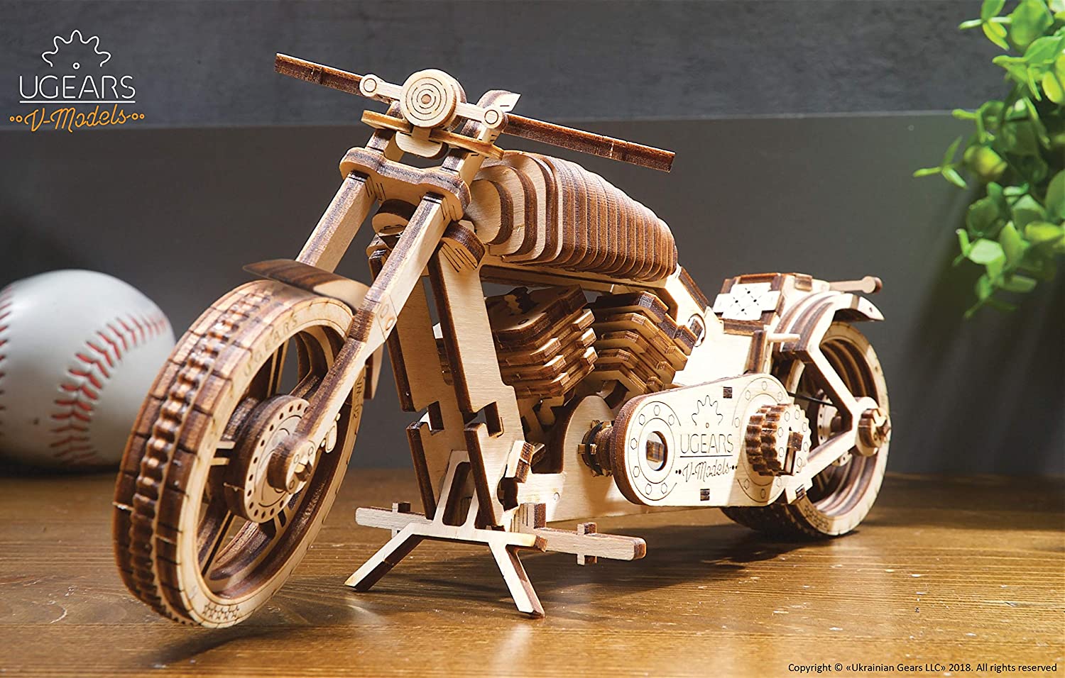 Motocicleta VM-02 - Maqueta Mecánica de Madera - Ugears