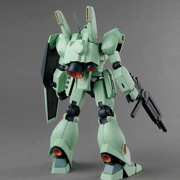 MG 1/100 RGM-89 JEGAN - Model Kit Articulado - Bandai