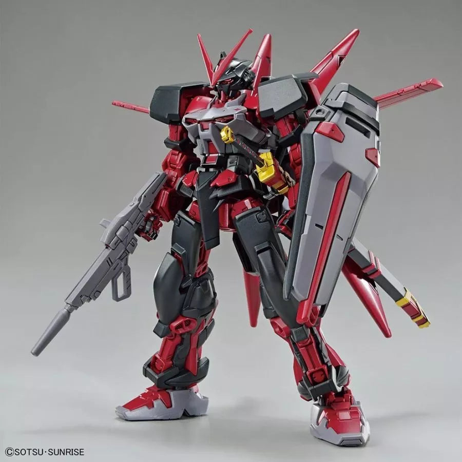 1/144 HG Astray Red Frame Inversion - Model Kit Articulado - Bandai