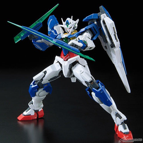 RG 1/144 OO QAN[T] - Model Kit Articulado - Bandai