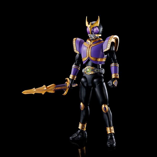 Masked Rider KUUGA Titan Form - Model Kit Articulado - Bandai