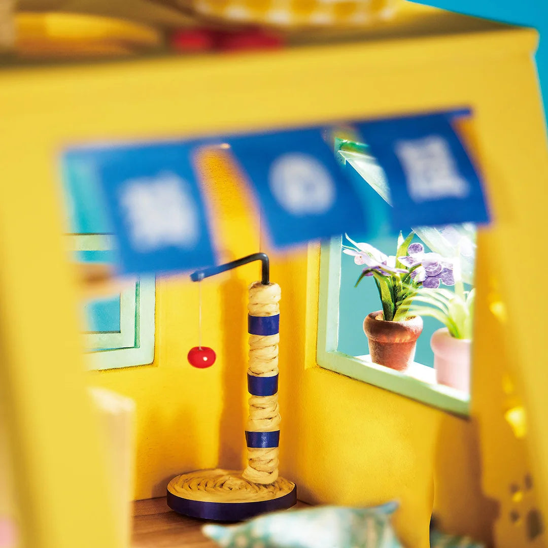 Cat House - Maqueta a Escala - Rolife