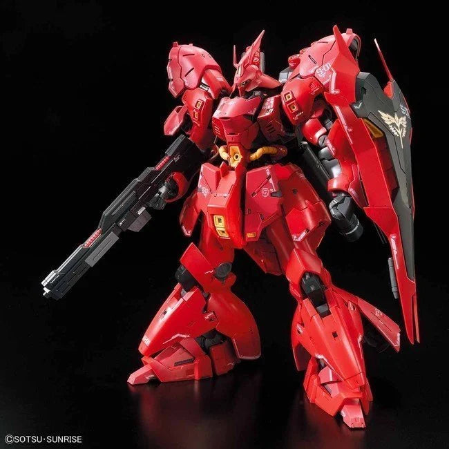 RG 1/144 Sazabi - Model Kit Articulado - Bandai