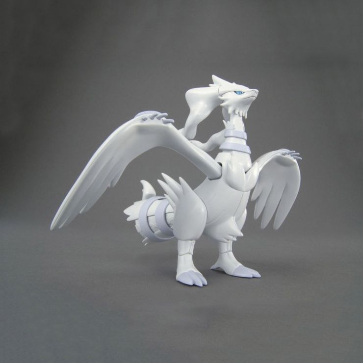 Reshiram - Pokémon Model Kit