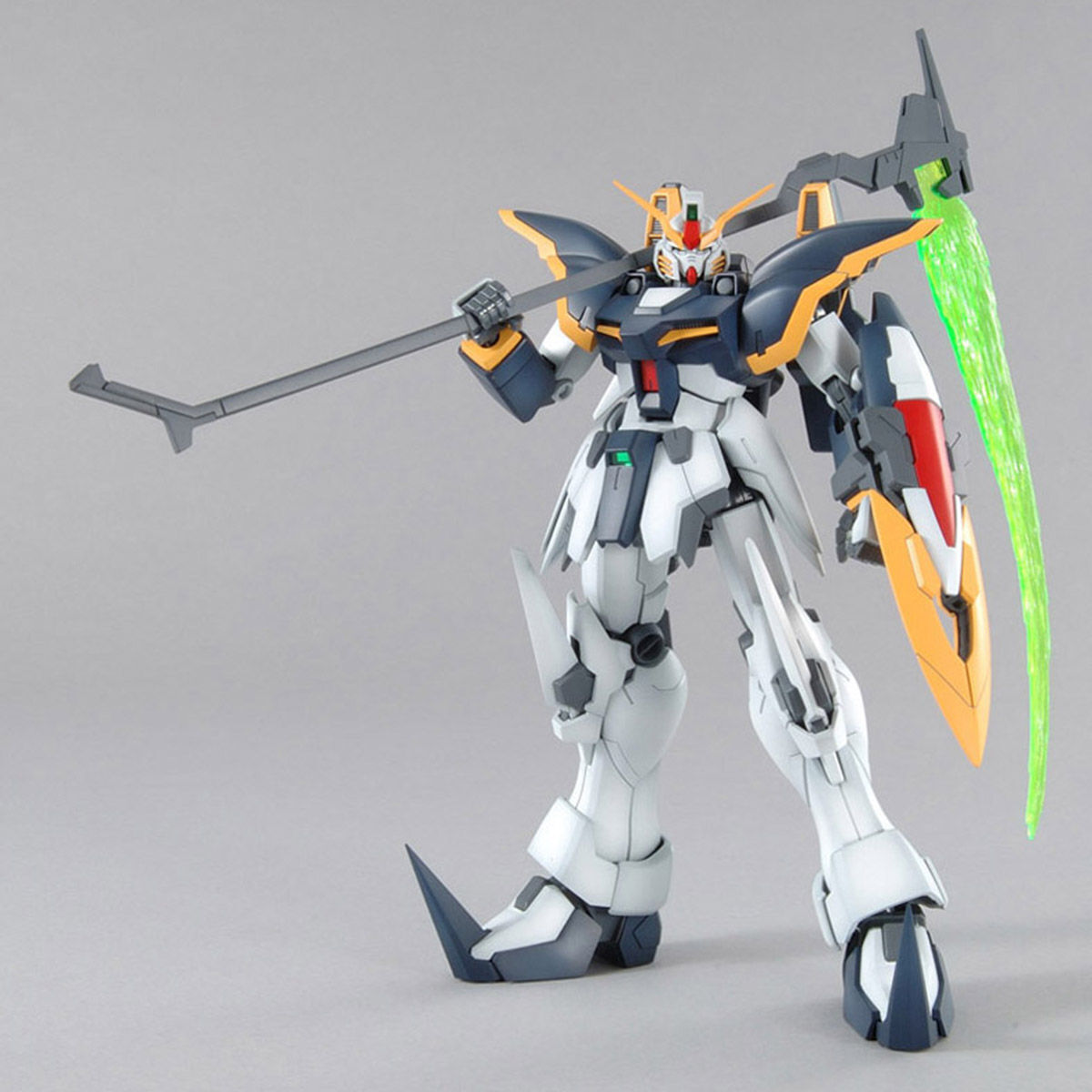MG 1/100 XXXG-01D GUNDAM DEATHSCYTHE EW - Model Kit Articulado - Bandai